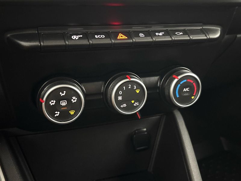 Dacia Duster SUV - fotka 19 z 27