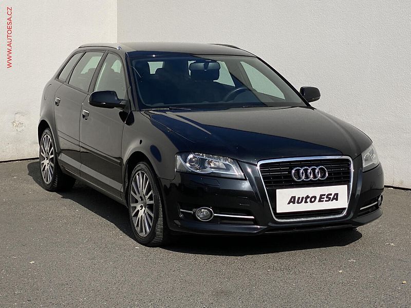 Audi A3 (2013) 1.4 TFSi, Attraction, bixen - fotografie inzerátu