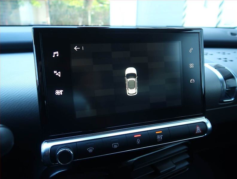 Citroën C4 Cactus (2018) 1.2 PureTech, Serv.kniha, Navi - fotka 17 z 19