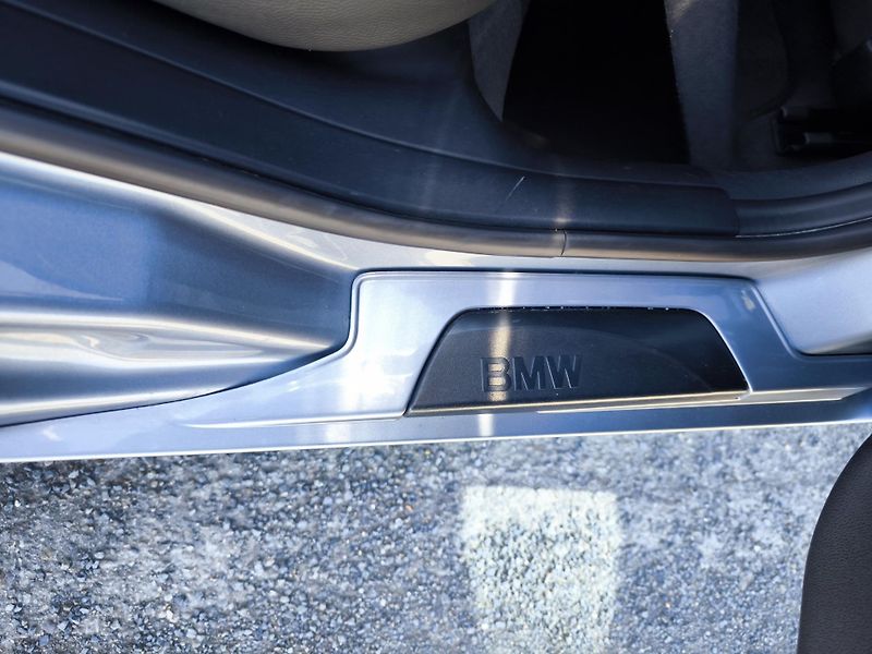 BMW Řada 1 116i 85kW SERVISKA - fotka 35 z 82