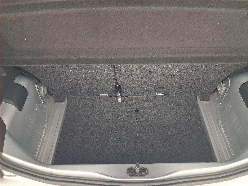 Škoda Citigo (2014) Ambition 1.0 MPI, Tempomat - fotka 14 z 19