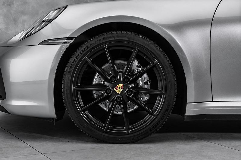 Porsche 911 Carrera 4 Sport Chrono PDLS - fotka 2 z 23