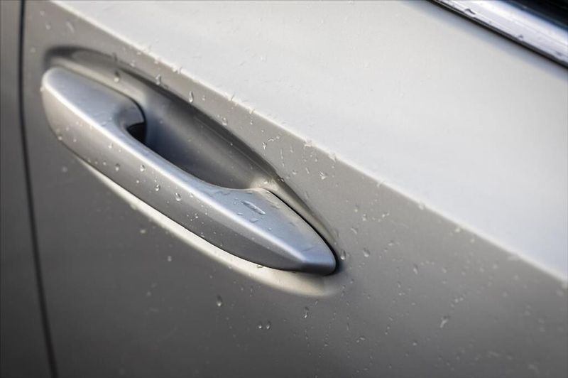 Lexus ES 300h 300H 2,5 HEV LIMITED EDITION - fotka 7 z 21