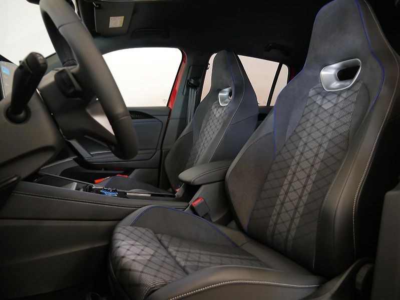 Volkswagen Tiguan - fotka 22 z 25