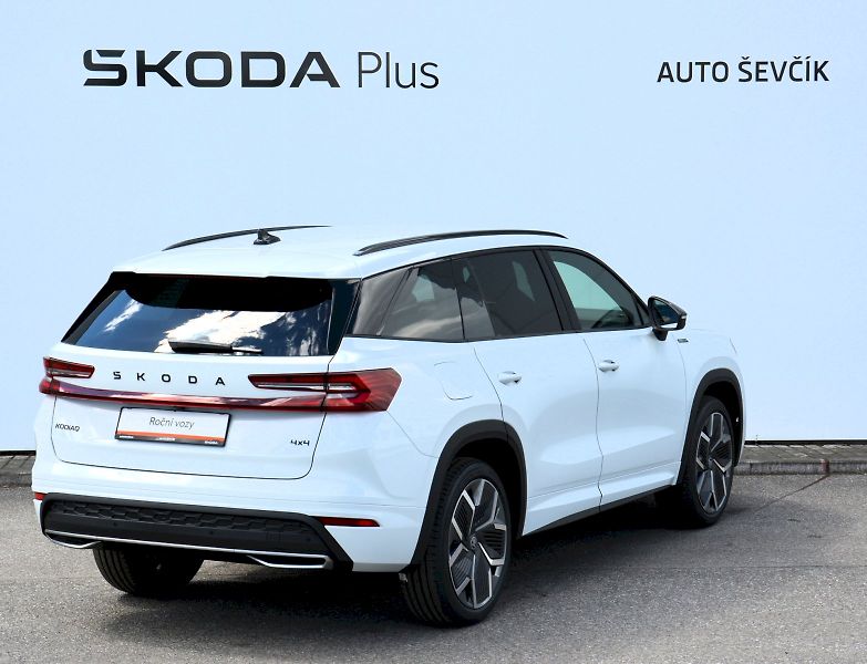 Škoda Kodiaq (2026) SportLine 2,0 TSI 150 kW 7 AP - fotka 2 z 22