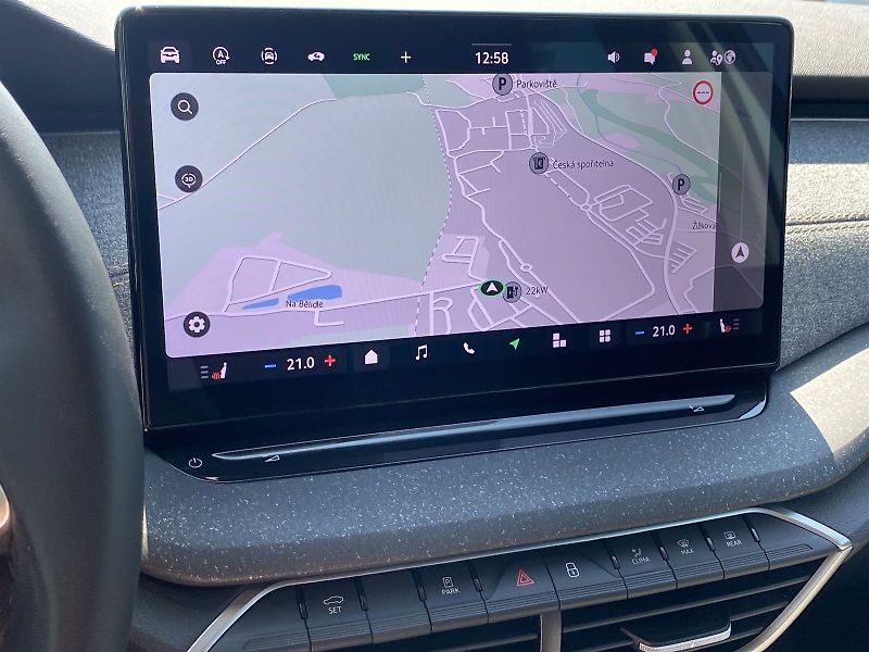 Škoda Octavia (2025) 1.5 TSI M-HEV DSG Top Selectio - fotka 18 z 34