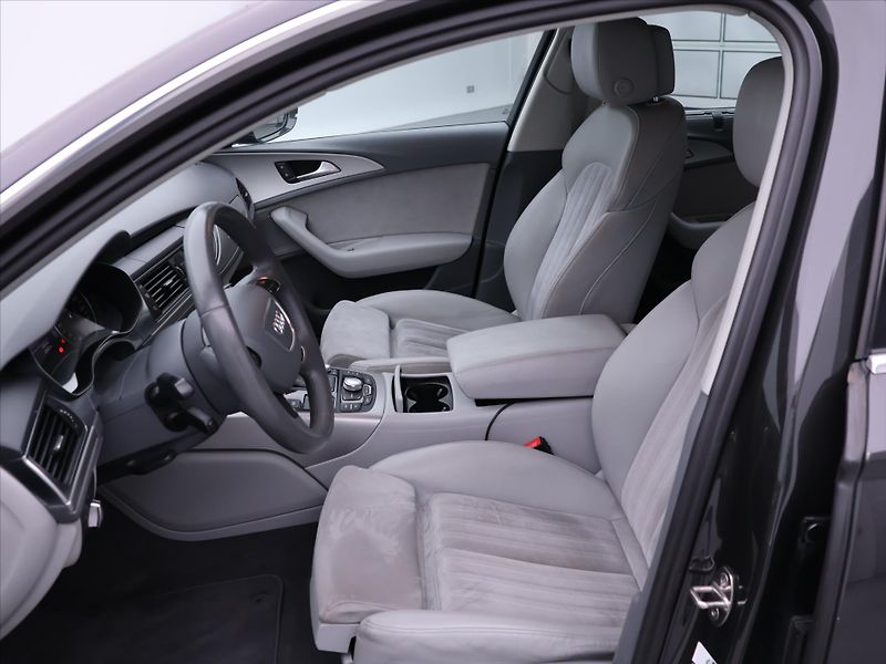 Audi A6 3,0 TDI 180kW Aut. Quattro - fotka 12 z 37