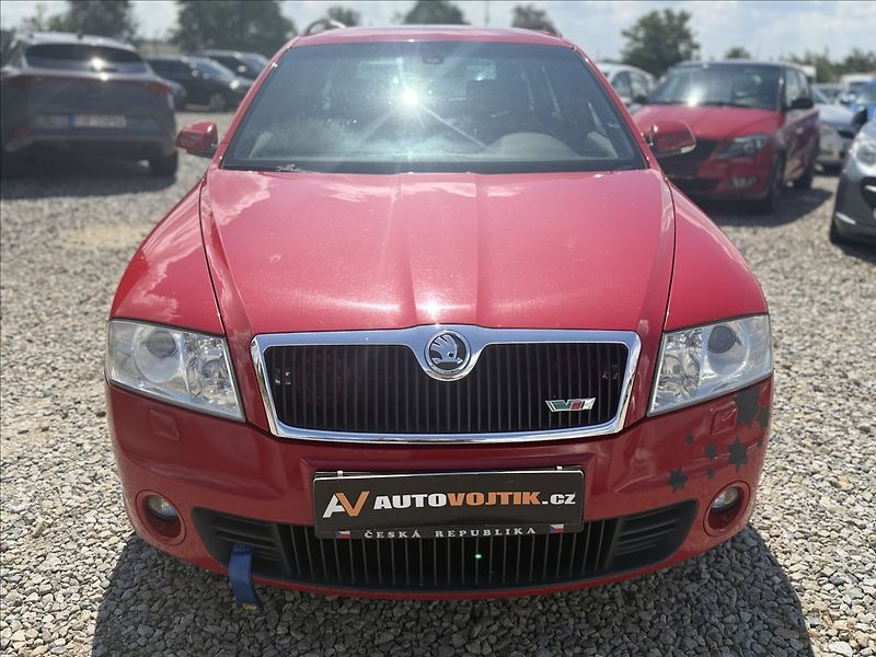 Škoda Octavia 2,0 TDI RS 125kW - fotka 2 z 23