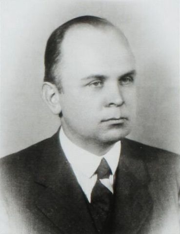 Konstruktér Alexej Surin na snímku přibližně z roku 1920., zdroj: Wikimedia Commons, neznámý autor, volné dílo