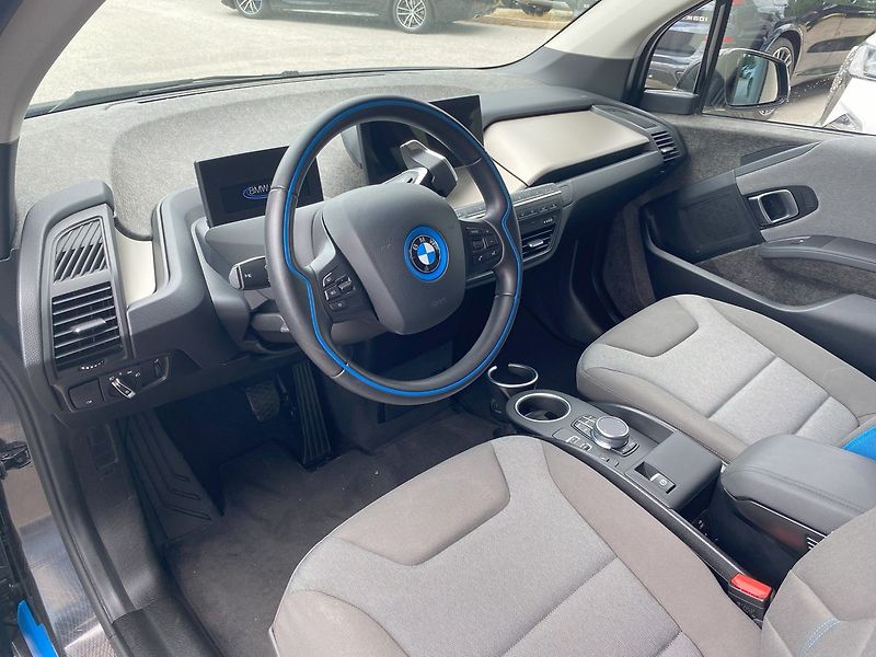 BMW i3 120Ah Comfort Navi Reku - fotka 12 z 24