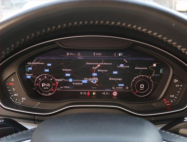 Audi Q5 (2018) S line 3.0 TDI - fotka 11 z 23