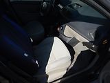 Renault Clio 1.4i, 72 kW, KLIMA - náhled 13