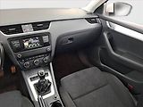 Škoda Octavia (2015) 1.6 TDI, Serv.kniha, Xenony - náhled 8