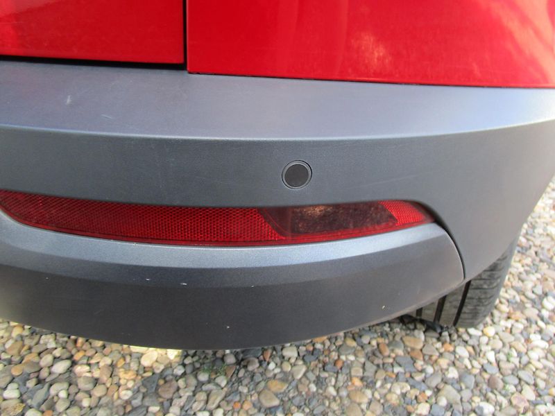 Škoda Karoq 1,6TDI-85KW-DSG-NOVÁ STK - fotka 11 z 30