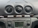 Ford Galaxy 2,0TDCi Ghia 7míst - náhled 27