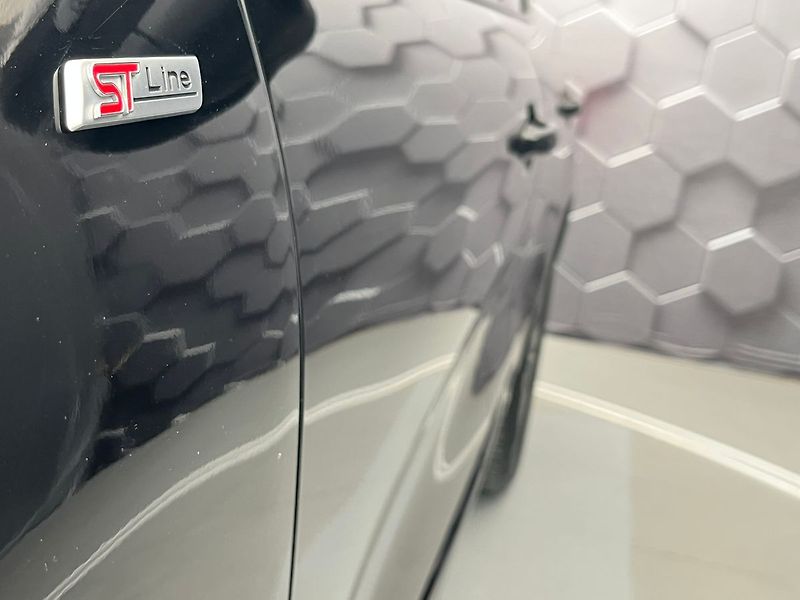 Ford Kuga 2,0 EB 140 kW AWD ST-Line - fotka 64 z 72