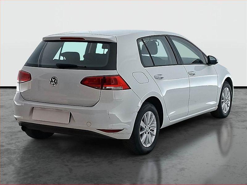 Volkswagen Golf (2014) 1.2 TSI, Tempomat - fotka 5 z 14