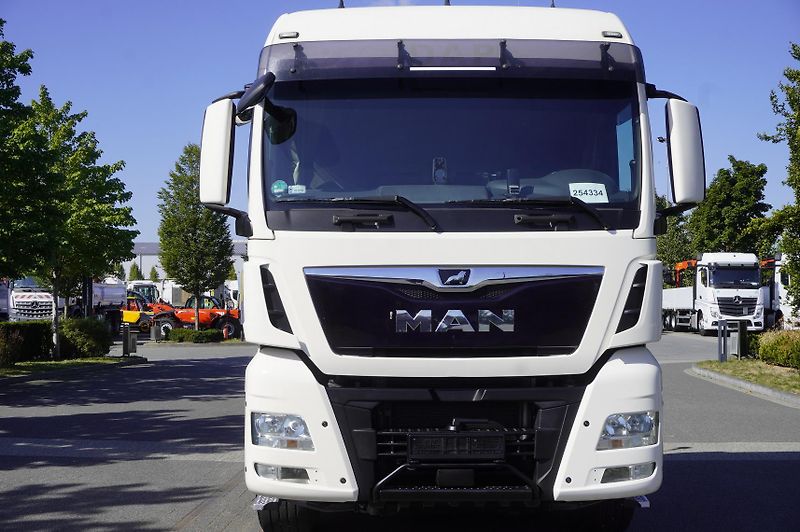 MAN TGX (2021) 18.470 4x4H tractor unit - fotka 8 z 24
