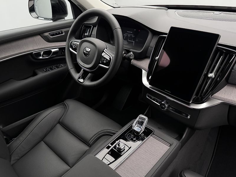 Volvo XC90 (2026) T8 AWD Plug-in DARK PLUS 7m - fotka 27 z 29