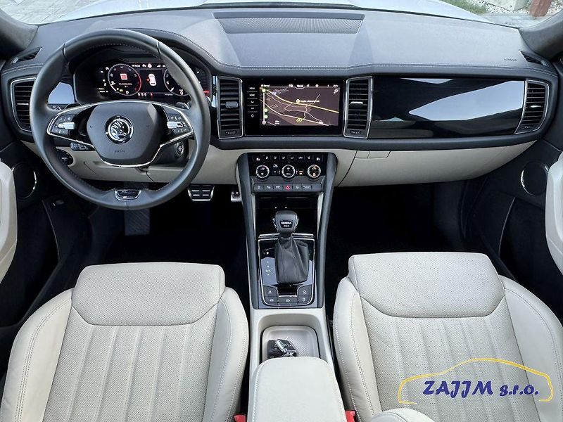 Škoda Kodiaq L&K 2.0TSi 140kw 4x4 + Webasto - fotka 11 z 50