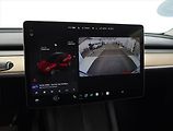 Tesla Model Y (2022) Long Range AWD 79kWh, SoH 89% - náhled 18