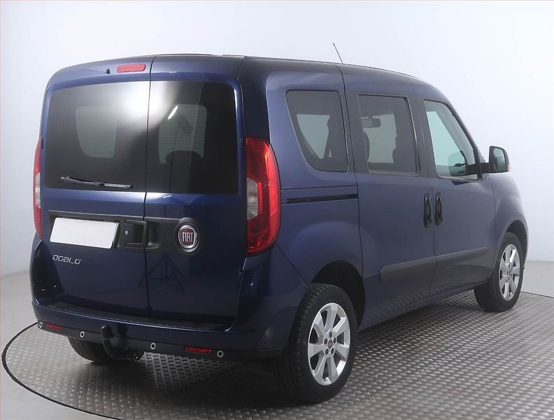 Fiat Dobló (2017) 1.4 i, 5Míst, SR - fotka 5 z 14