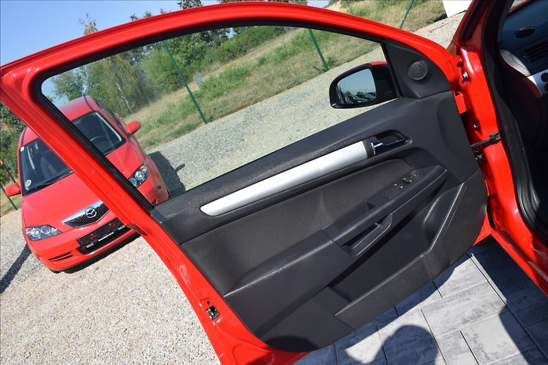 Opel Astra 1,4 i 66KW KLIMA ALU VÝHŘEV - fotka 28 z 50