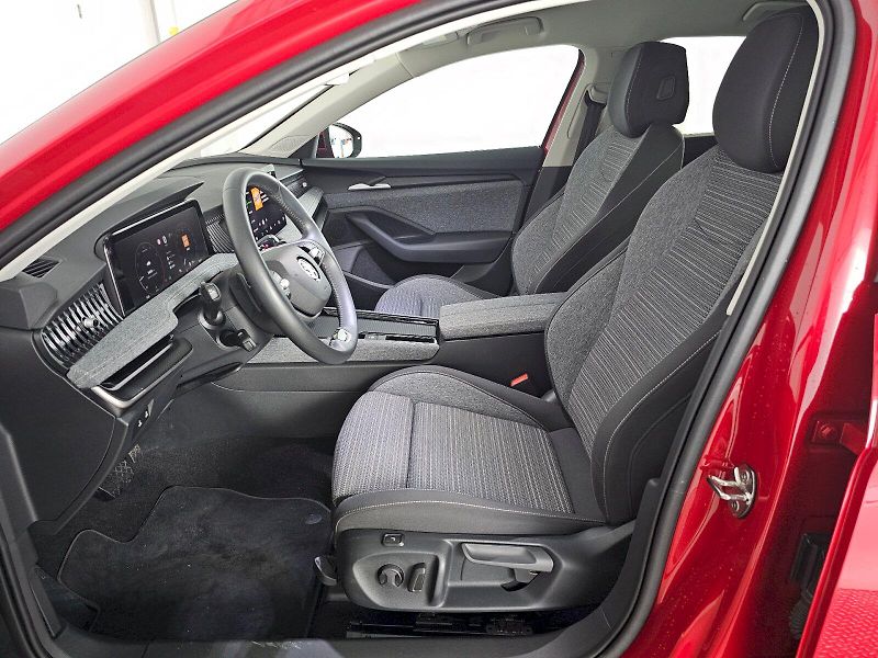 Škoda Superb (2024) 1.5TSI 110kW DSG SELECTION TAŽ - fotka 6 z 30