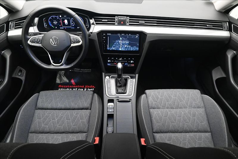 Volkswagen Passat 2,0 TDI 110KW DSG BUSINESS Zár - fotka 15 z 32