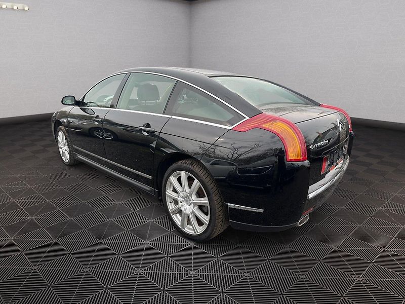Citroën C6 (2009) 3.0Hdi 177kw - fotka 5 z 25