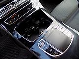 Mercedes-Benz Třídy E 220 D 4MATIC 143 KW TOP!!! - náhled 32