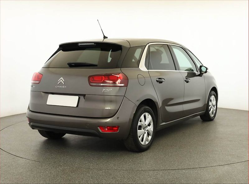 Citroën C4 Picasso (2015) 1.6 BlueHDi, Navi, Tempomat - fotka 5 z 15