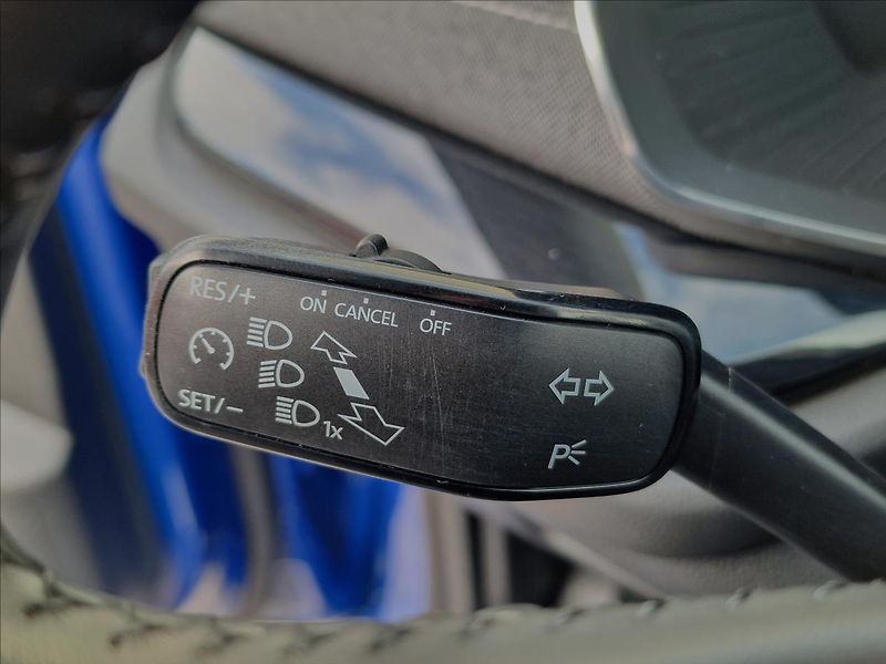 Škoda Octavia 2.0 TDI Style Combi,ČR,1.Maj. - fotka 37 z 49
