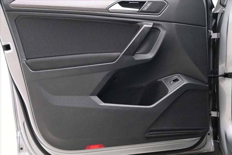 Volkswagen Tiguan Allspace 2,0 TDI 110kW DSG 7Míst Záruka - fotka 25 z 32