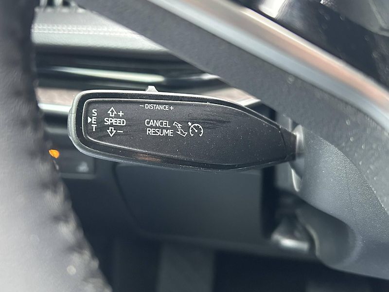 Škoda Superb L&K 7DSG 2,0TDI - fotka 14 z 26