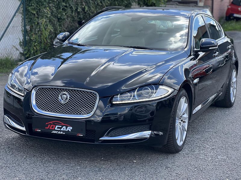 Jaguar XF 3.0D AUTOMAT KŮŽE NAVI KAMERA  - fotografie inzerátu