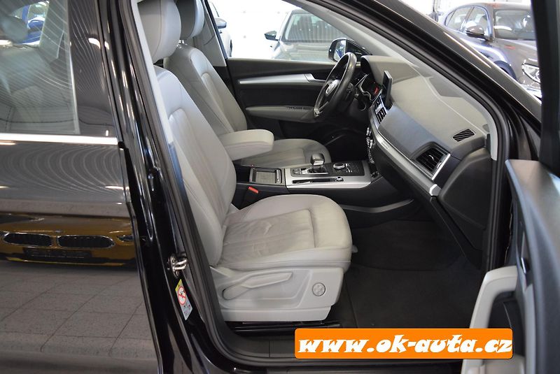 Audi Q5 2.0 TDI QUATTRO PRAV.SERVIS - fotka 15 z 60