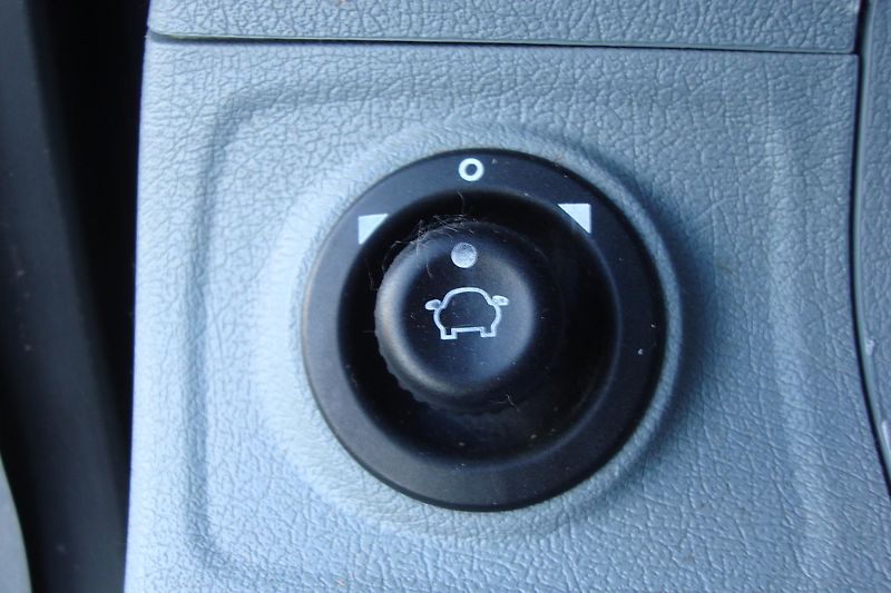 Ford Transit (2010) 2.2TDCi,300M,ČR,S.Kn,9-míst - fotka 57 z 74