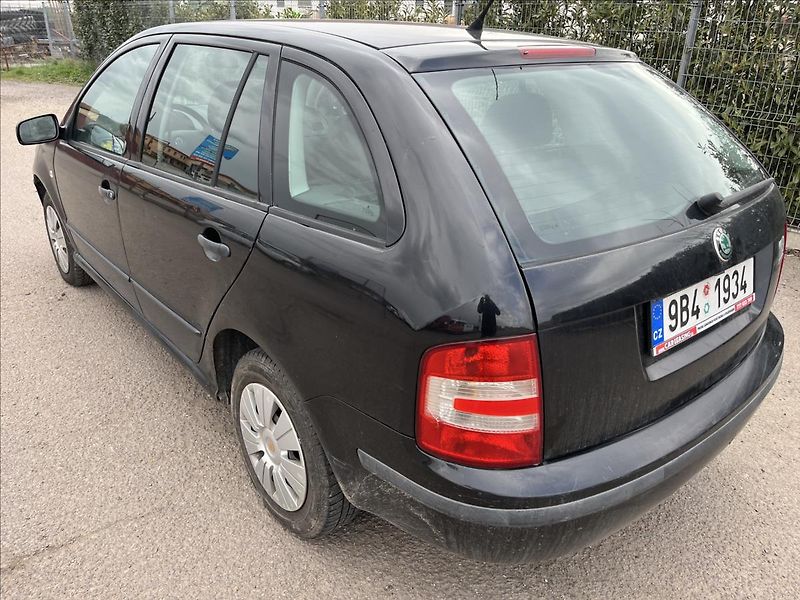 Škoda Fabia 1,4 TDi KLIMA STK 8/2026 - fotka 8 z 25