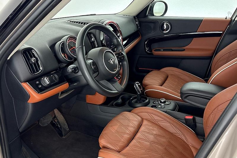 Mini Countryman Cooper - fotka 6 z 22
