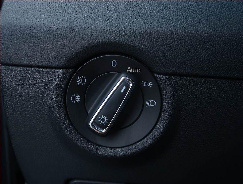 Škoda Octavia (2019) Laurin&Klement 2.0 TDI - fotka 17 z 27