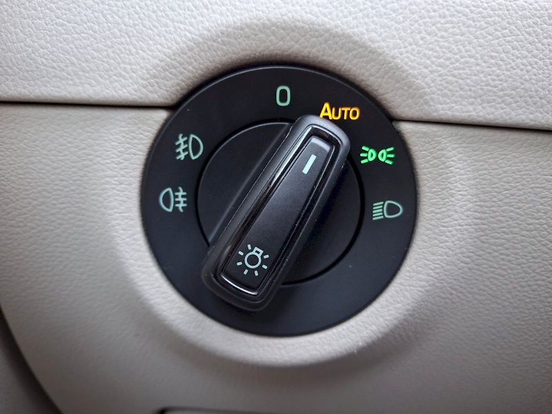 Škoda Octavia (2019) Combi Style Plus DSG 2,0TSi 14 - fotka 31 z 34
