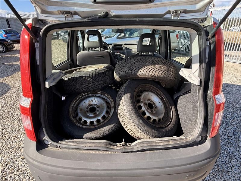 Fiat Panda 1,2 i 4X4 - fotka 14 z 18