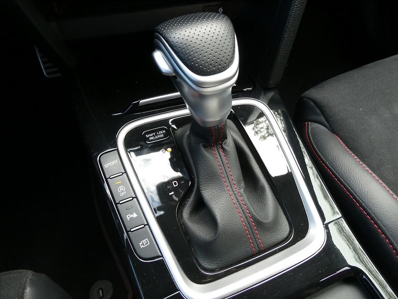 Kia ProCeed 1,6 T-GDI 150kW GT ZÁRUKA - fotka 33 z 50