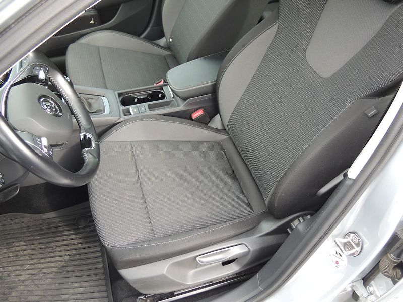 Škoda Octavia (2020) 1.5TSi,110kw,Combi,ČR,1maj. - fotka 37 z 58