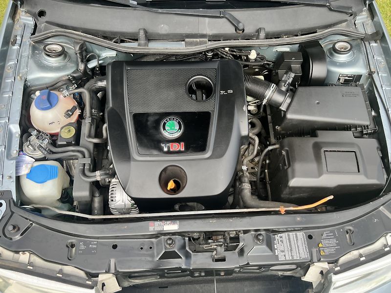 Škoda Octavia 1.9TDI 74KW,4x4,TZ,AMBIENTE - fotka 39 z 39