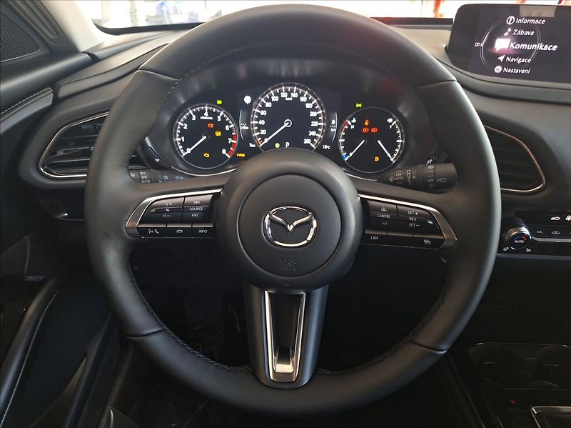 Mazda CX-30 (2026) 2.5 G 140k 6MT FWD Exclusive-L - fotka 8 z 13