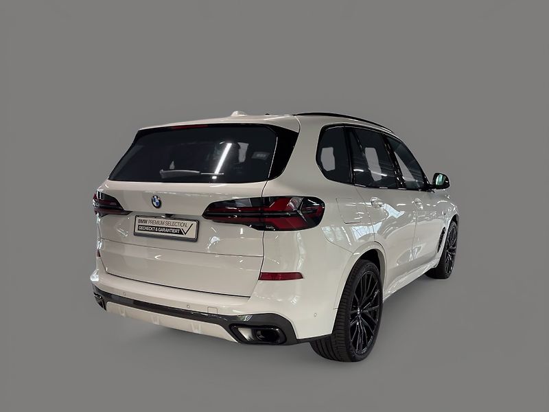 BMW X5 xDrive30d M-Sport Pro Vzduch - fotka 5 z 13