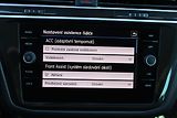 Volkswagen Tiguan 2,0 TDI  1.MAJ,A/T,4x4,R-LINE - náhled 15
