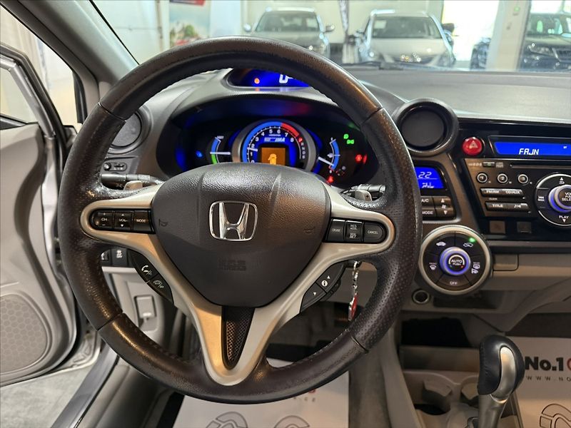 Honda Insight 1,3   i IMA AUTOMAT HYBRID - fotka 9 z 40